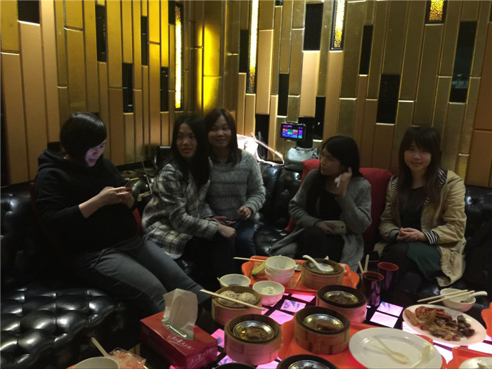 震旦复印机彩印记录3月科颐寿星生日会