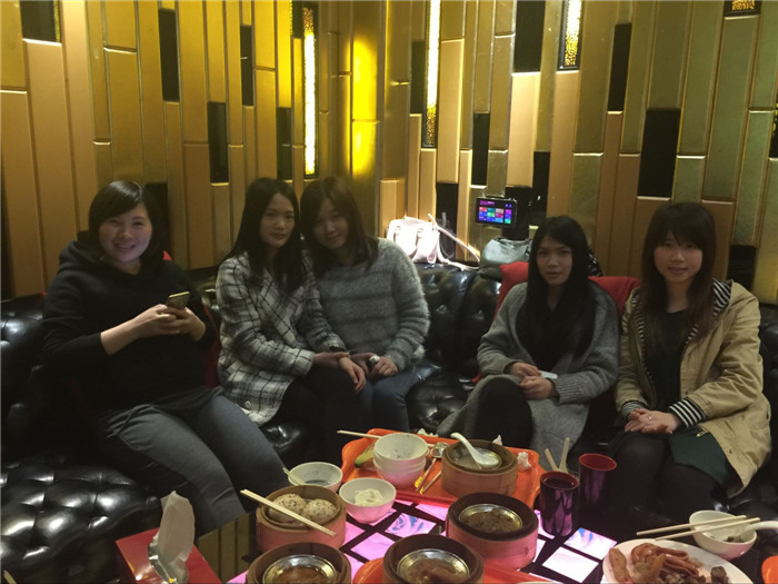 震旦复印机彩印记录3月科颐寿星生日会